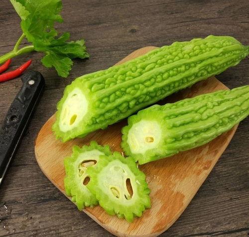 网曝吃瓜群,揭秘网络八卦背后的真相与争议